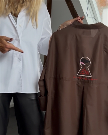 WAUW Luna shirt heart Chocolate brown